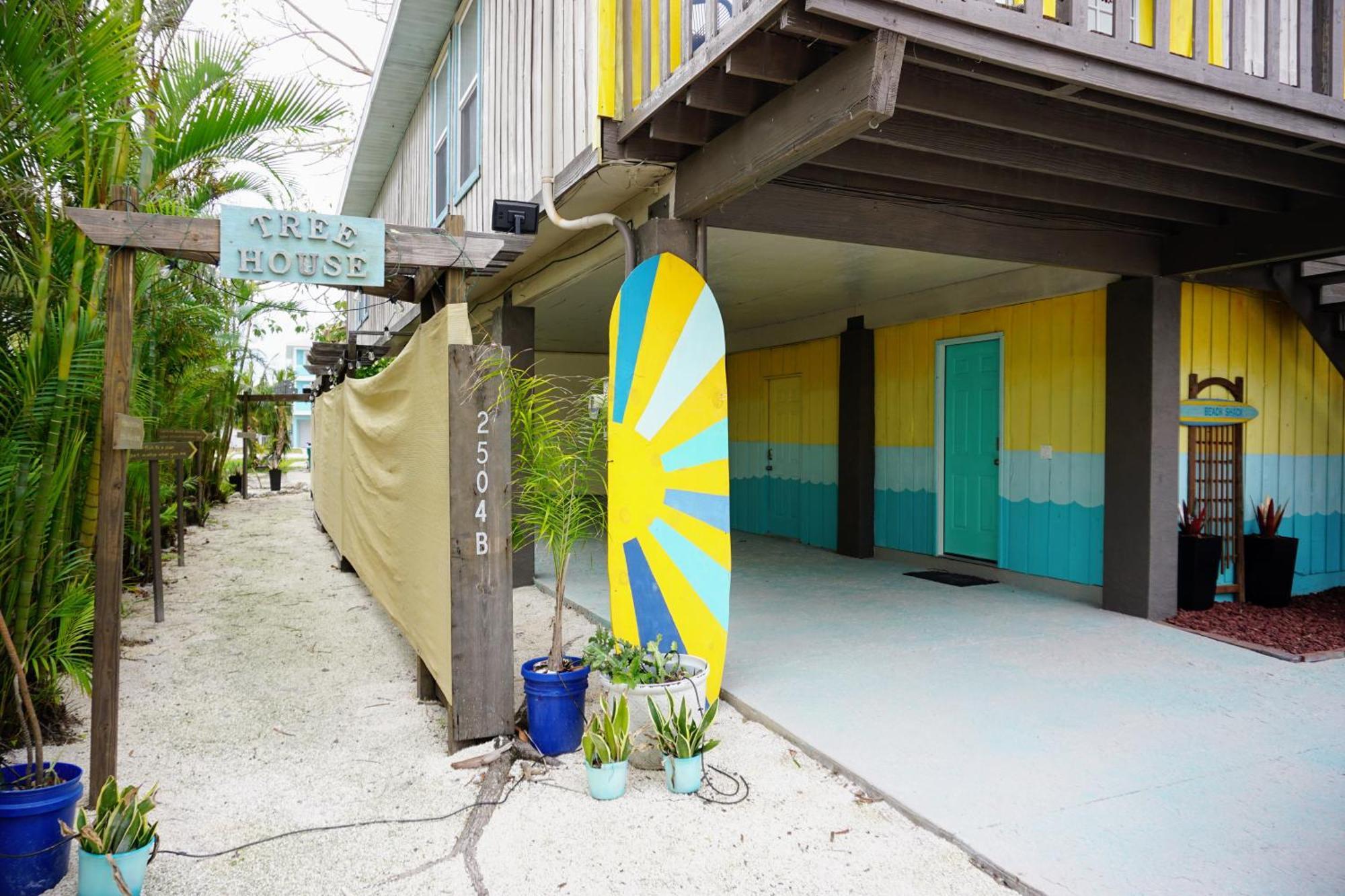 Ami Beach Shack Bradenton Beach Exteriör bild